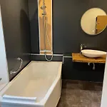 Le Tronçais Hotel 3*