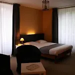Le Tronçais Hotel