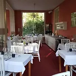 Hotel Le Tronçais
