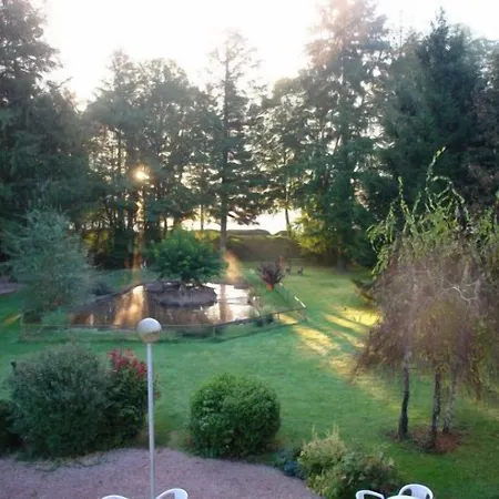 Le Troncais Otel