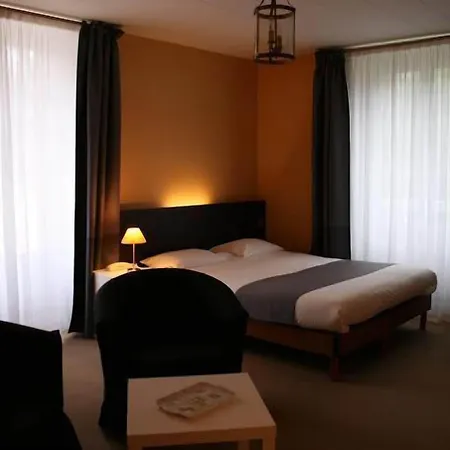 Le Troncais Otel