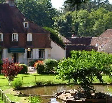 Le Tronçais Hotel Saint-Bonnet-Tronçais