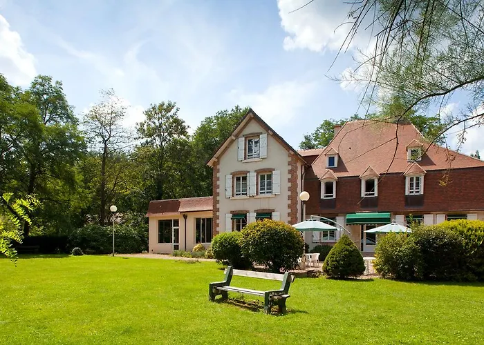 Le Tronçais Hotel Saint-Bonnet-Tronçais